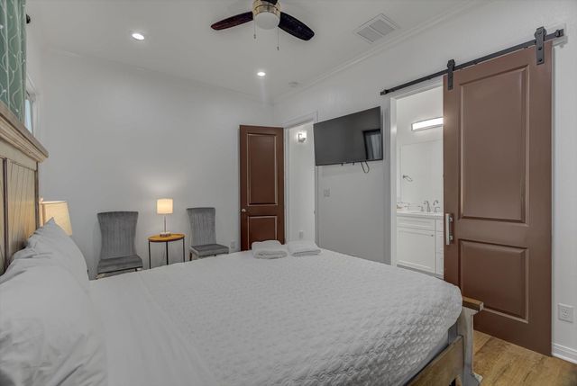 2305 67th Street, Galveston, TX 77551