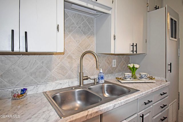 4612 BONDS Court, El Paso, TX 79903