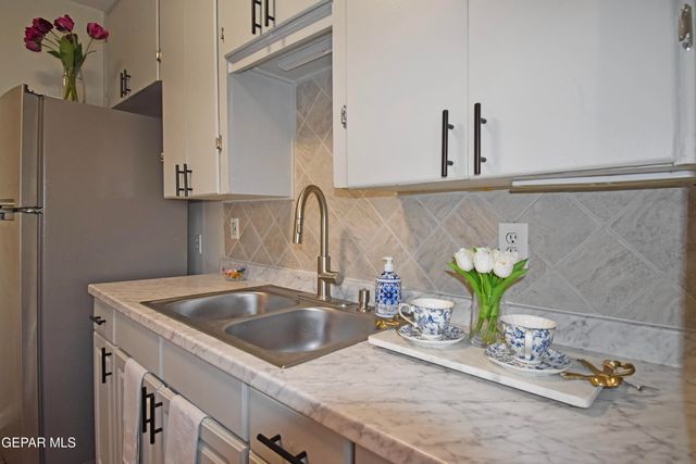 4612 BONDS Court, El Paso, TX 79903