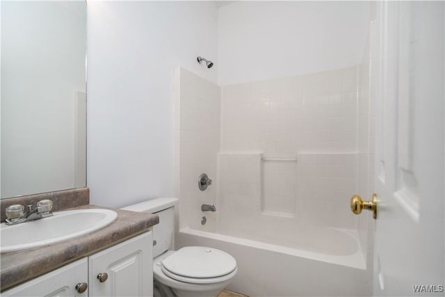 2303 Starlight, Tuscaloosa, AL 35405