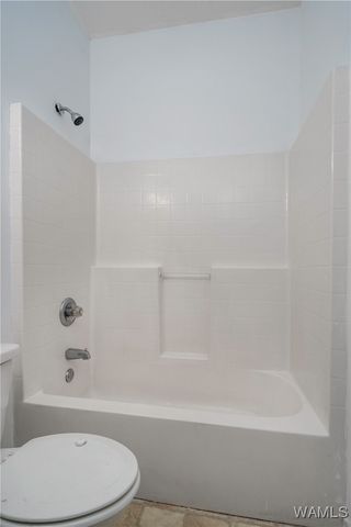 2303 Starlight, Tuscaloosa, AL 35405