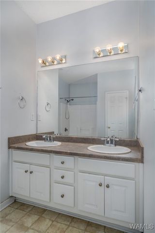 2303 Starlight, Tuscaloosa, AL 35405