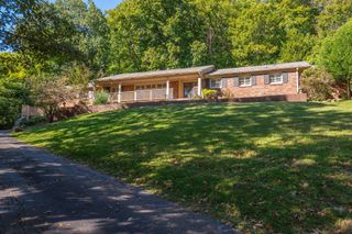 4609 Toddington Dr, Nashville, TN 37215