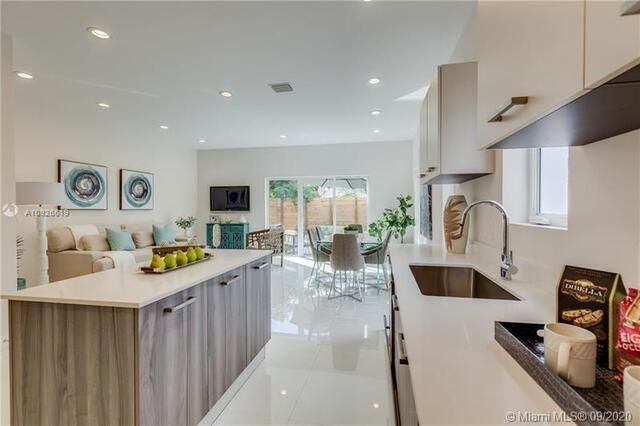 682 NE 43rd Street, Oakland Park, FL 33334