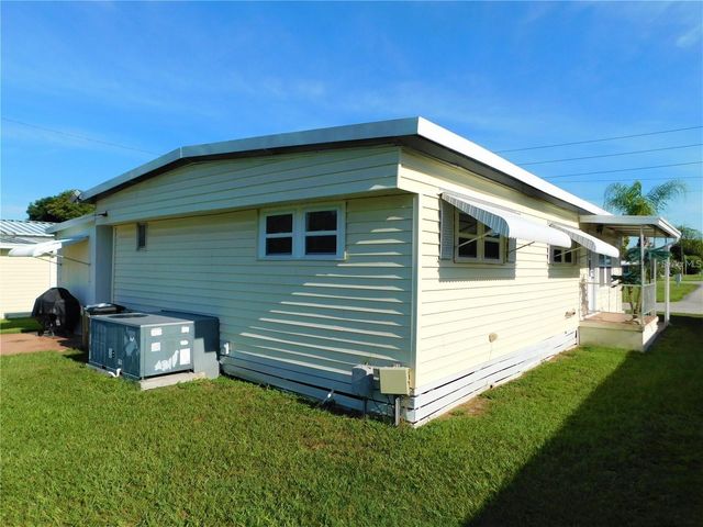 37024 8TH AVENUE, Zephyrhills, FL 33542