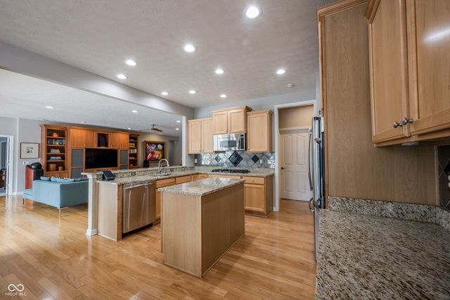 16179 Oliver Street, Fishers, IN 46037