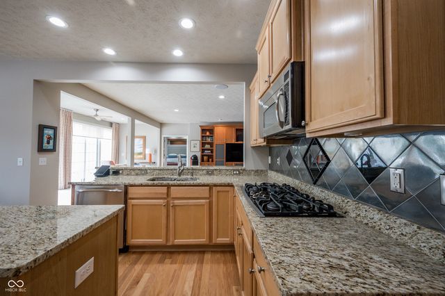 16179 Oliver Street, Fishers, IN 46037