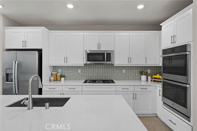 2571 E Pheasant Way, Ontario, CA 91761