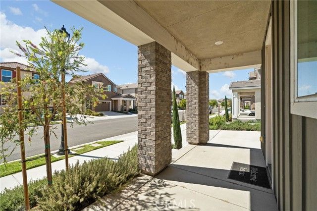 2571 E Pheasant Way, Ontario, CA 91761