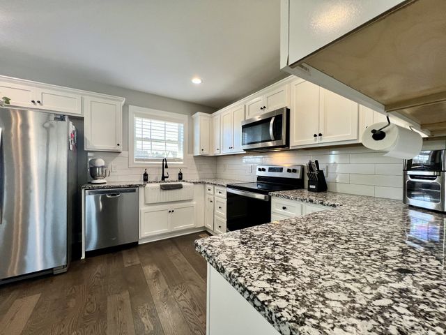 219 Graham Way, Shelbyville, TN 37160