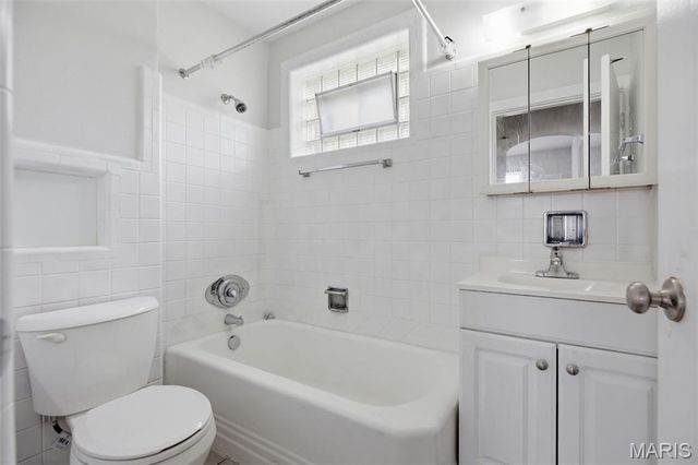 3515 Oregon Avenue, St Louis, MO 63118