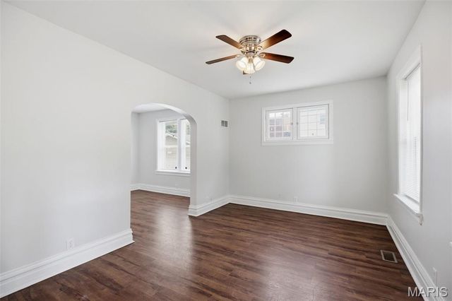 3515 Oregon Avenue, St Louis, MO 63118