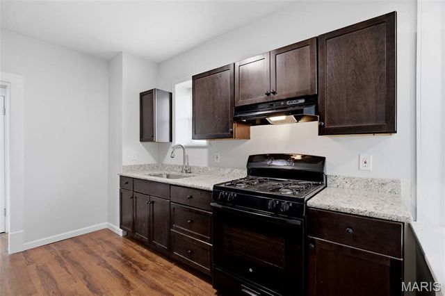 3515 Oregon Avenue, St Louis, MO 63118