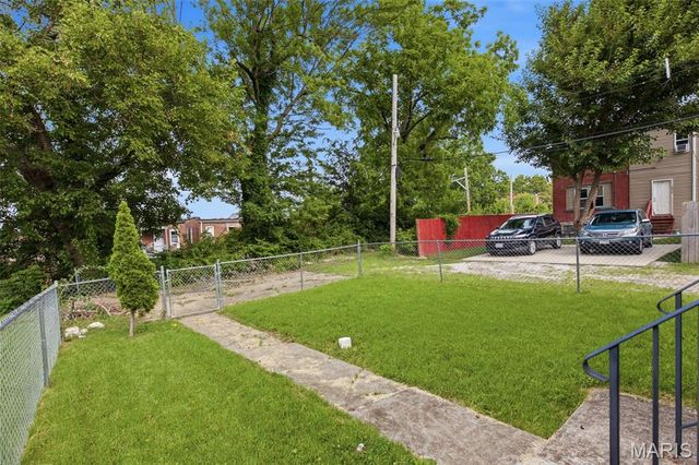 3515 Oregon Avenue, St Louis, MO 63118