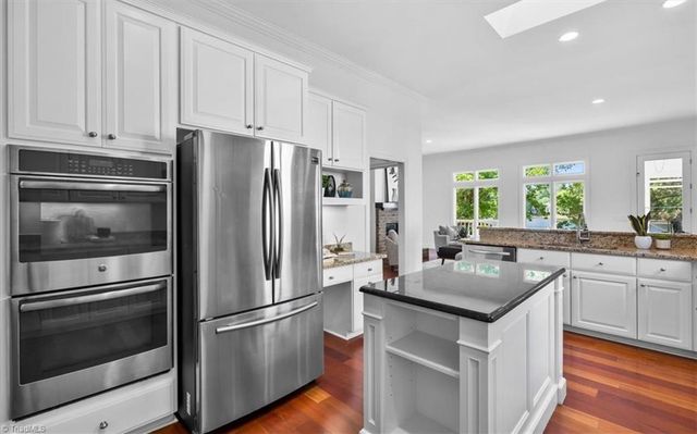 81002 Alexander, Chapel Hill, NC 27517