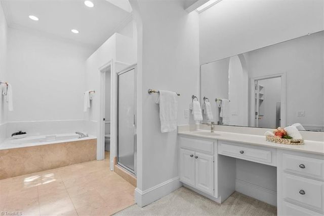 81002 Alexander, Chapel Hill, NC 27517