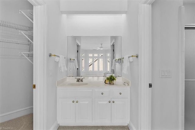 81002 Alexander, Chapel Hill, NC 27517