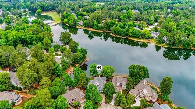 81002 Alexander, Chapel Hill, NC 27517