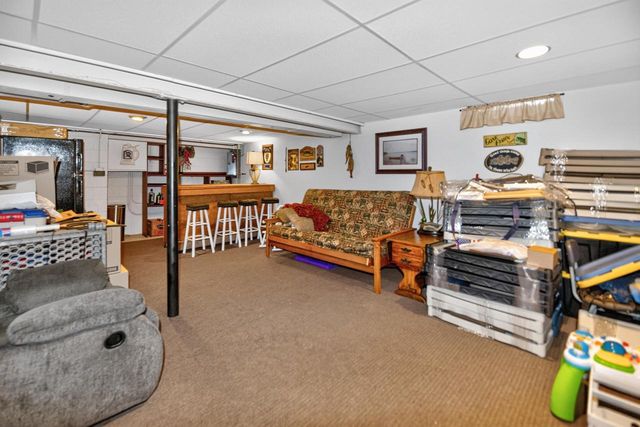 10380 S Chicago ROAD, Oak Creek, WI 53154
