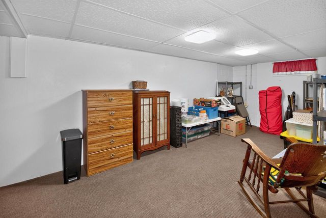10380 S Chicago ROAD, Oak Creek, WI 53154
