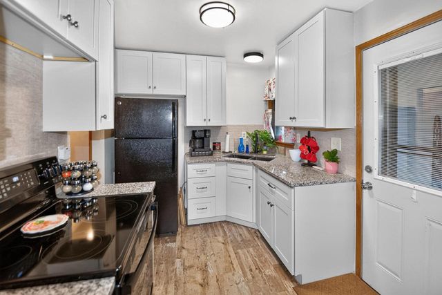 10380 S Chicago ROAD, Oak Creek, WI 53154