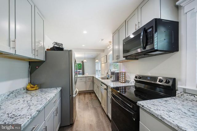 919 CHALKLEVEL RD, Louisa, VA 23093