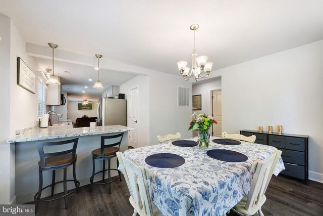 919 CHALKLEVEL RD, Louisa, VA 23093