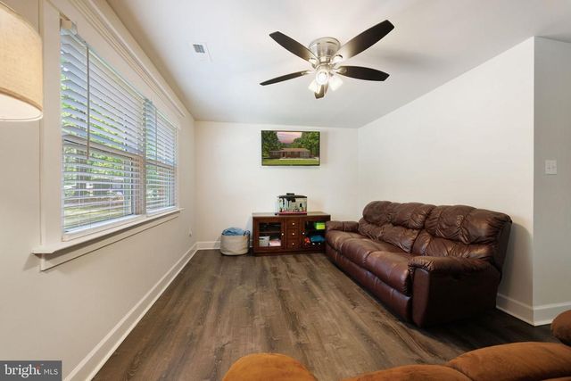 919 CHALKLEVEL RD, Louisa, VA 23093