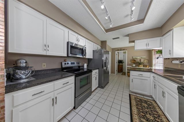 10665 FALLEN LEAF LANE, Port Richey, FL 34668