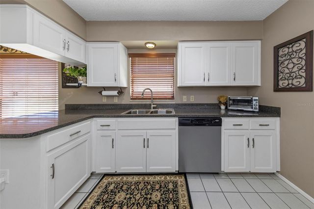 10665 FALLEN LEAF LANE, Port Richey, FL 34668