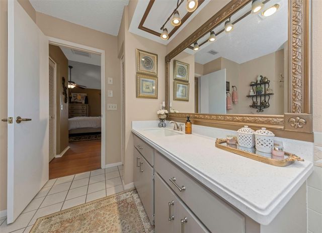 10665 FALLEN LEAF LANE, Port Richey, FL 34668
