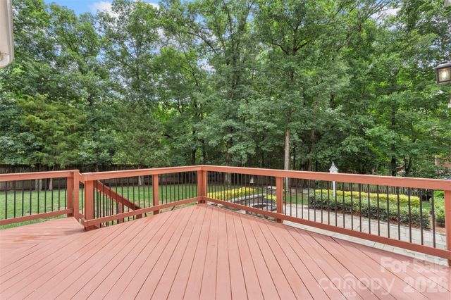 1111 Dobson Drive, Waxhaw, NC 28173