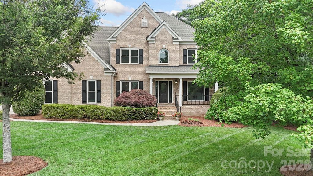 1111 Dobson Drive, Waxhaw, NC 28173