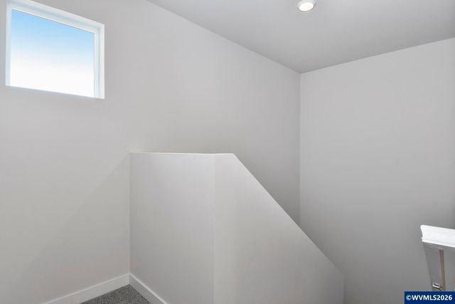 1175 Parkside Av, Woodburn, OR 97071