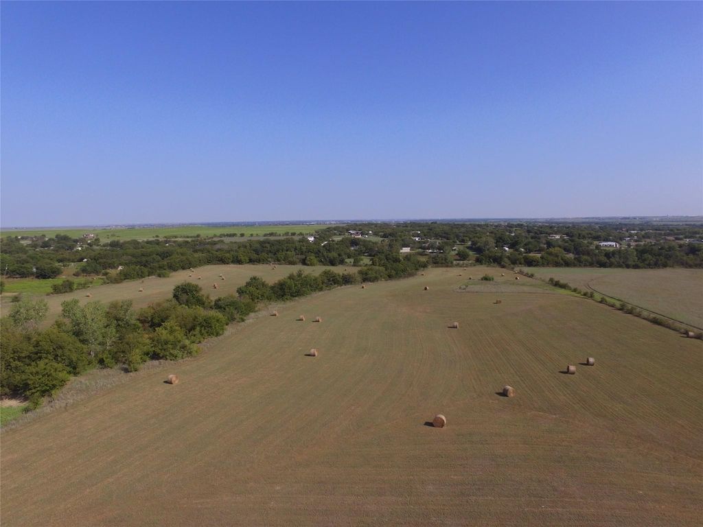 6156 Sky Road, Joshua, TX 76058
