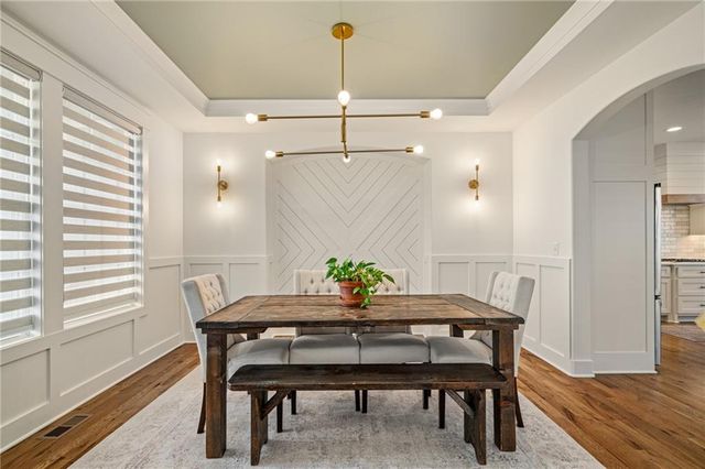 16180 W 165th Terrace, Olathe, KS 66062