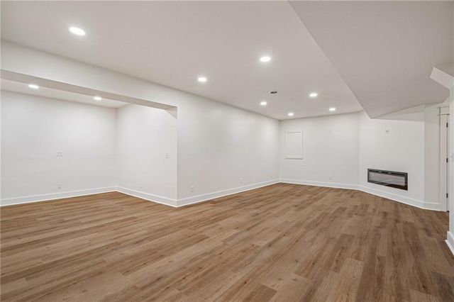 16180 W 165th Terrace, Olathe, KS 66062