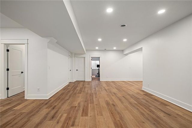 16180 W 165th Terrace, Olathe, KS 66062