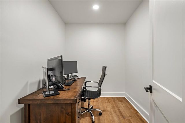 16180 W 165th Terrace, Olathe, KS 66062