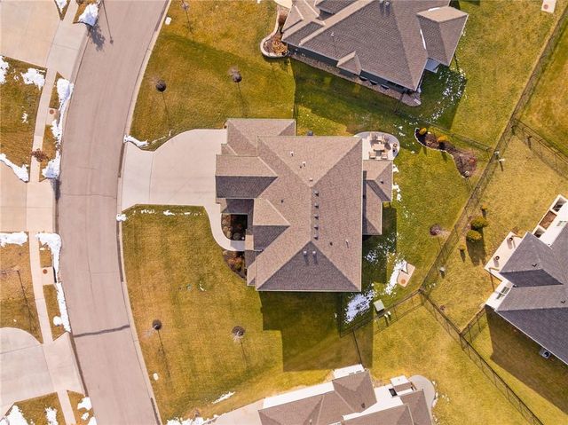 16180 W 165th Terrace, Olathe, KS 66062