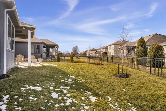 16180 W 165th Terrace, Olathe, KS 66062