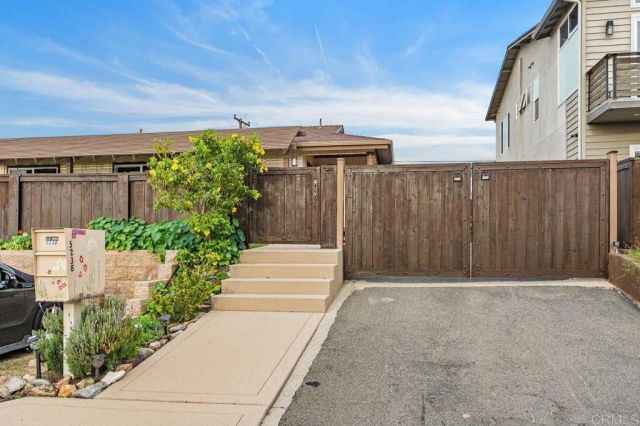 5238 Carlsbad Boulevard, Carlsbad, CA 92008