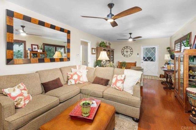 5238 Carlsbad Boulevard, Carlsbad, CA 92008