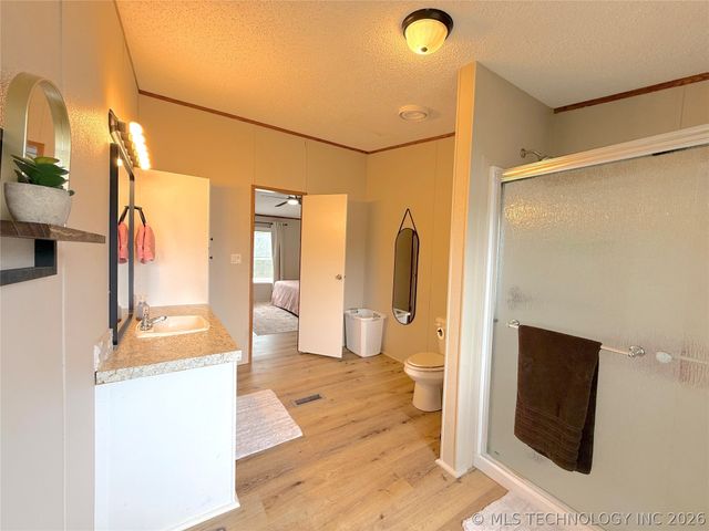 23 Holiday Village, Porum, OK 74455