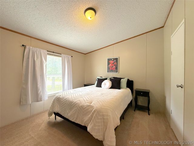 23 Holiday Village, Porum, OK 74455