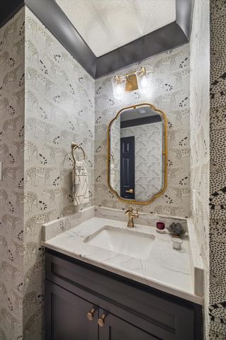 4110 Long Leaf Lane, Houston, TX 77365