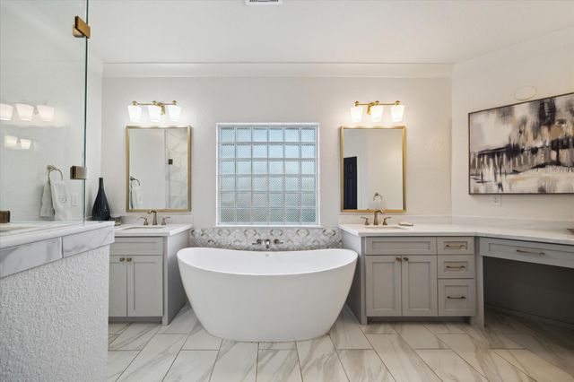 4110 Long Leaf Lane, Houston, TX 77365