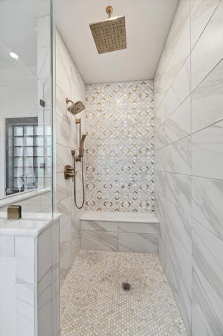 4110 Long Leaf Lane, Houston, TX 77365