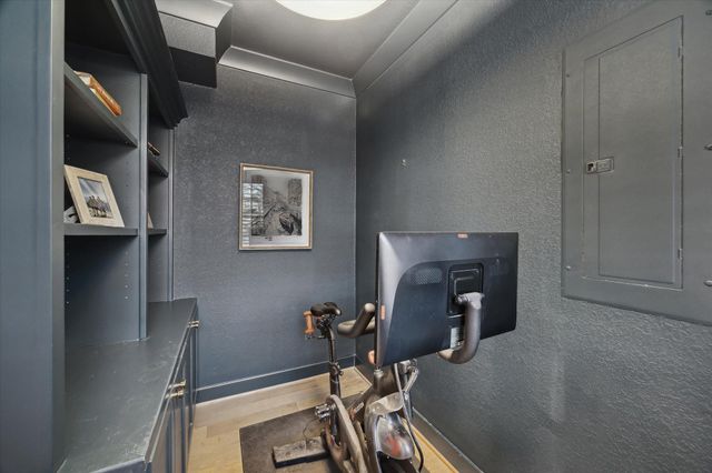 4110 Long Leaf Lane, Houston, TX 77365