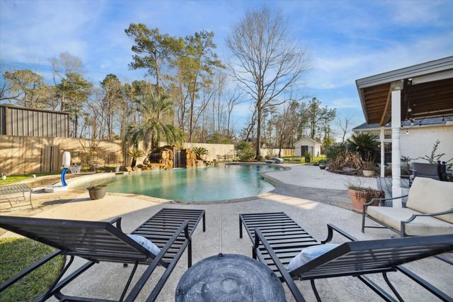 4110 Long Leaf Lane, Houston, TX 77365